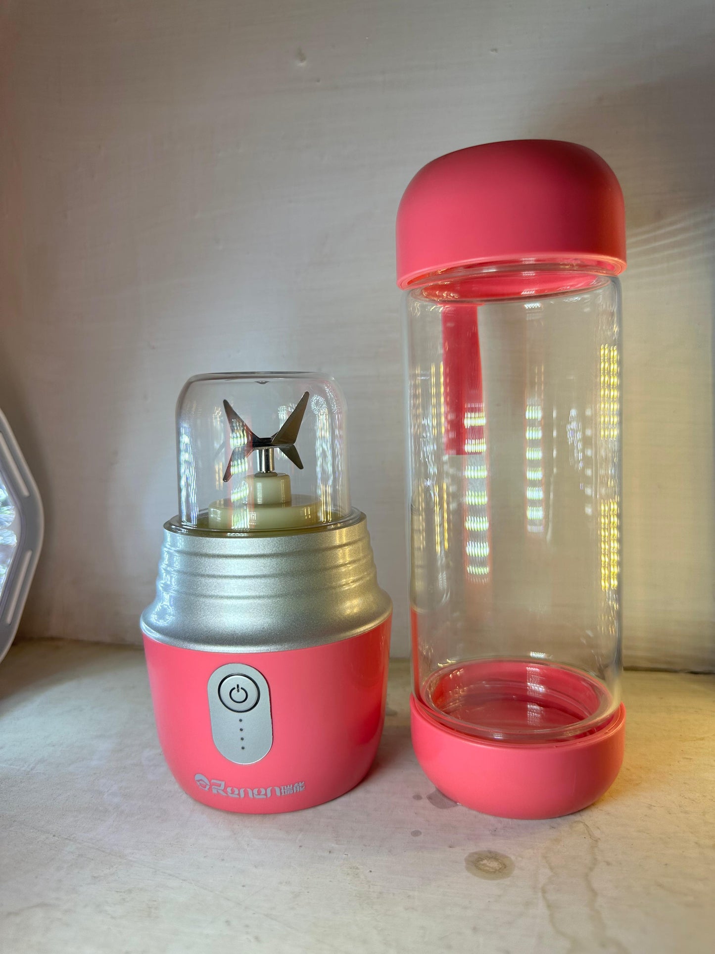 Lot Imported Rechargeable Portable 420ml Blender